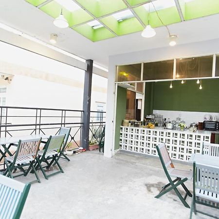Dream Station - Saigon Hostel Ho Chi Minh City Bagian luar foto