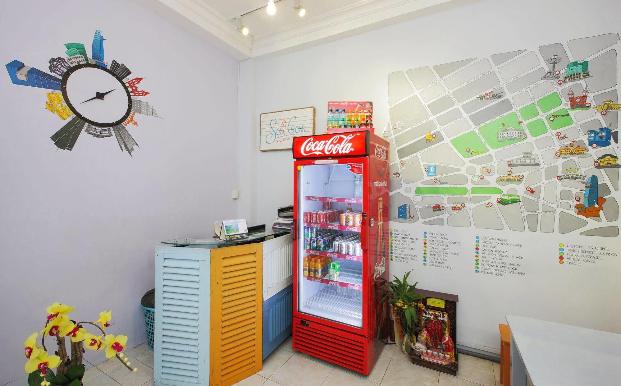 Dream Station - Saigon Hostel Ho Chi Minh City Bagian luar foto