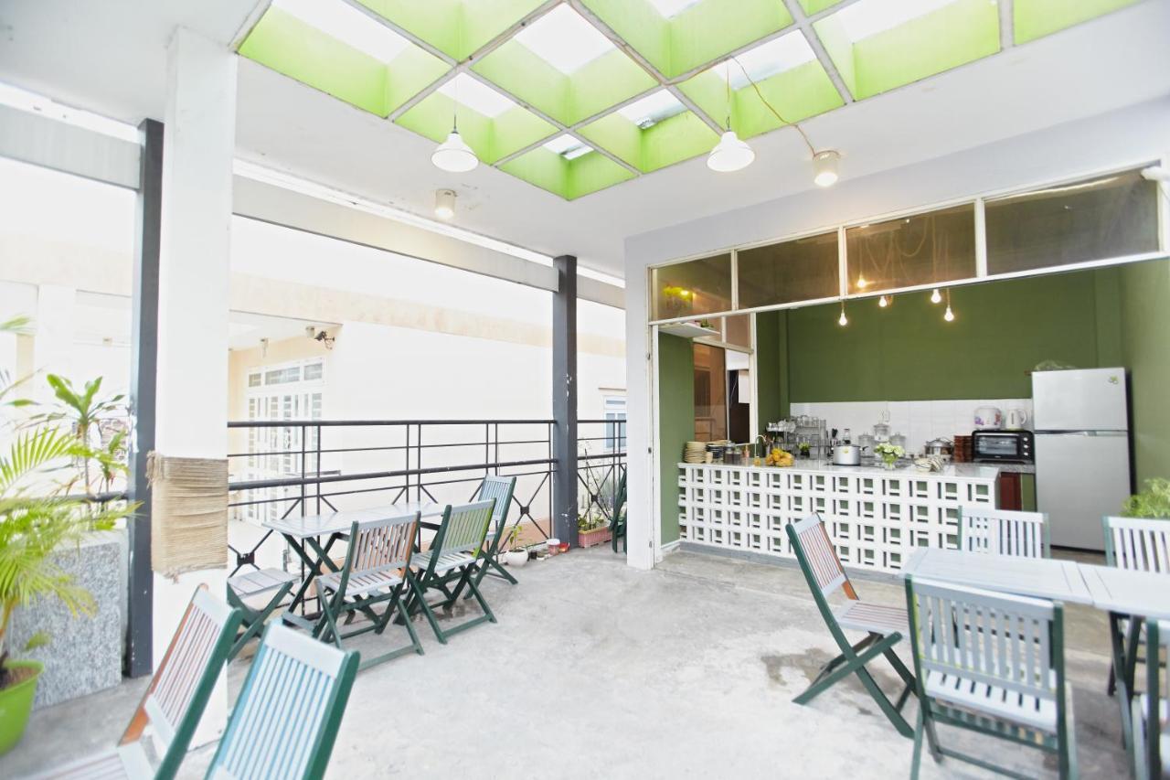 Dream Station - Saigon Hostel Ho Chi Minh City Bagian luar foto