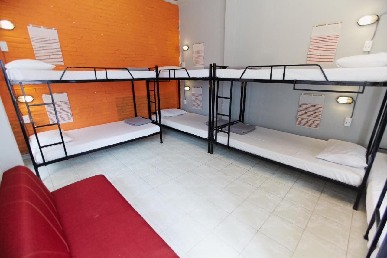 Dream Station - Saigon Hostel Ho Chi Minh City Bagian luar foto