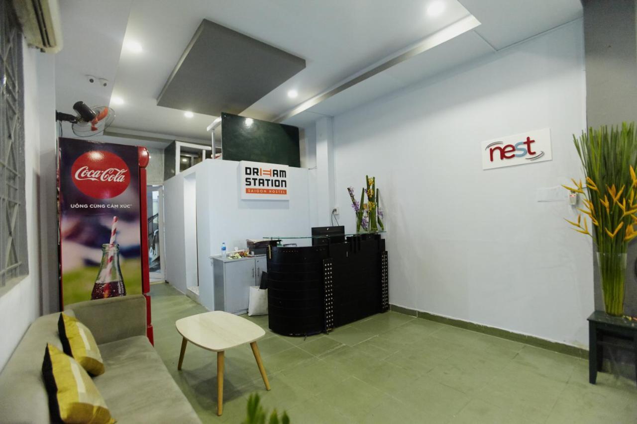 Dream Station - Saigon Hostel Ho Chi Minh City Bagian luar foto