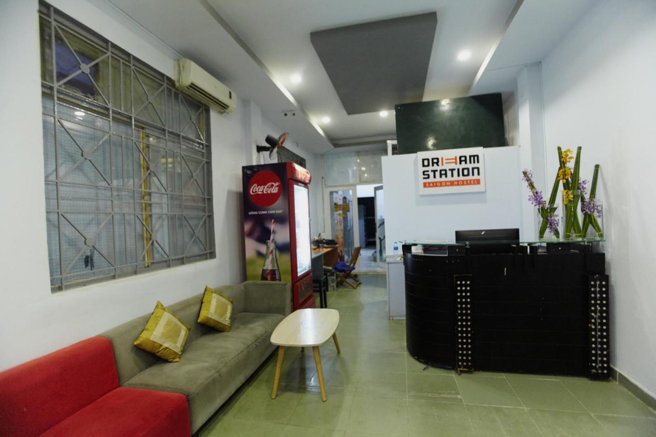 Dream Station - Saigon Hostel Ho Chi Minh City Bagian luar foto