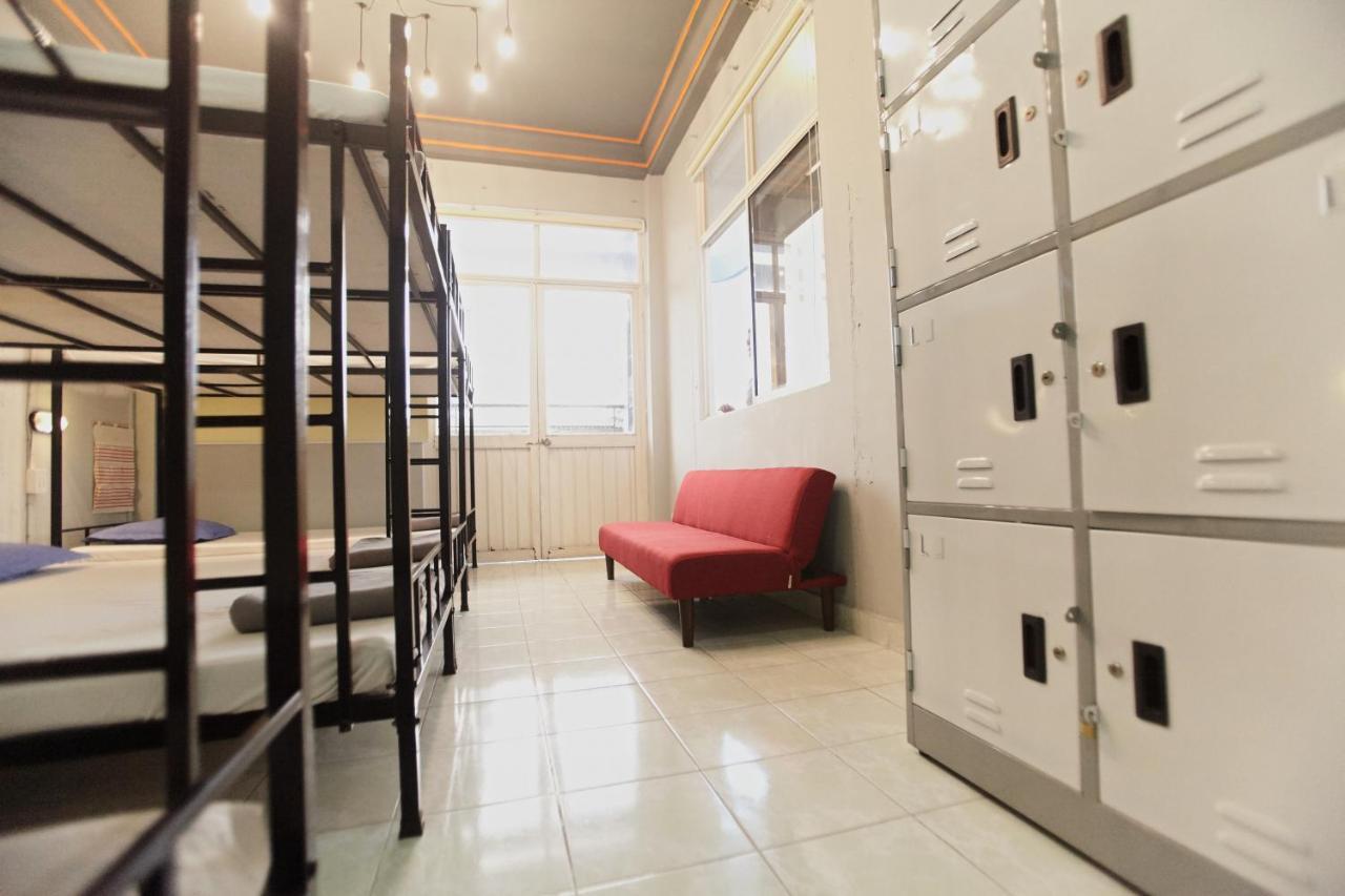 Dream Station - Saigon Hostel Ho Chi Minh City Bagian luar foto