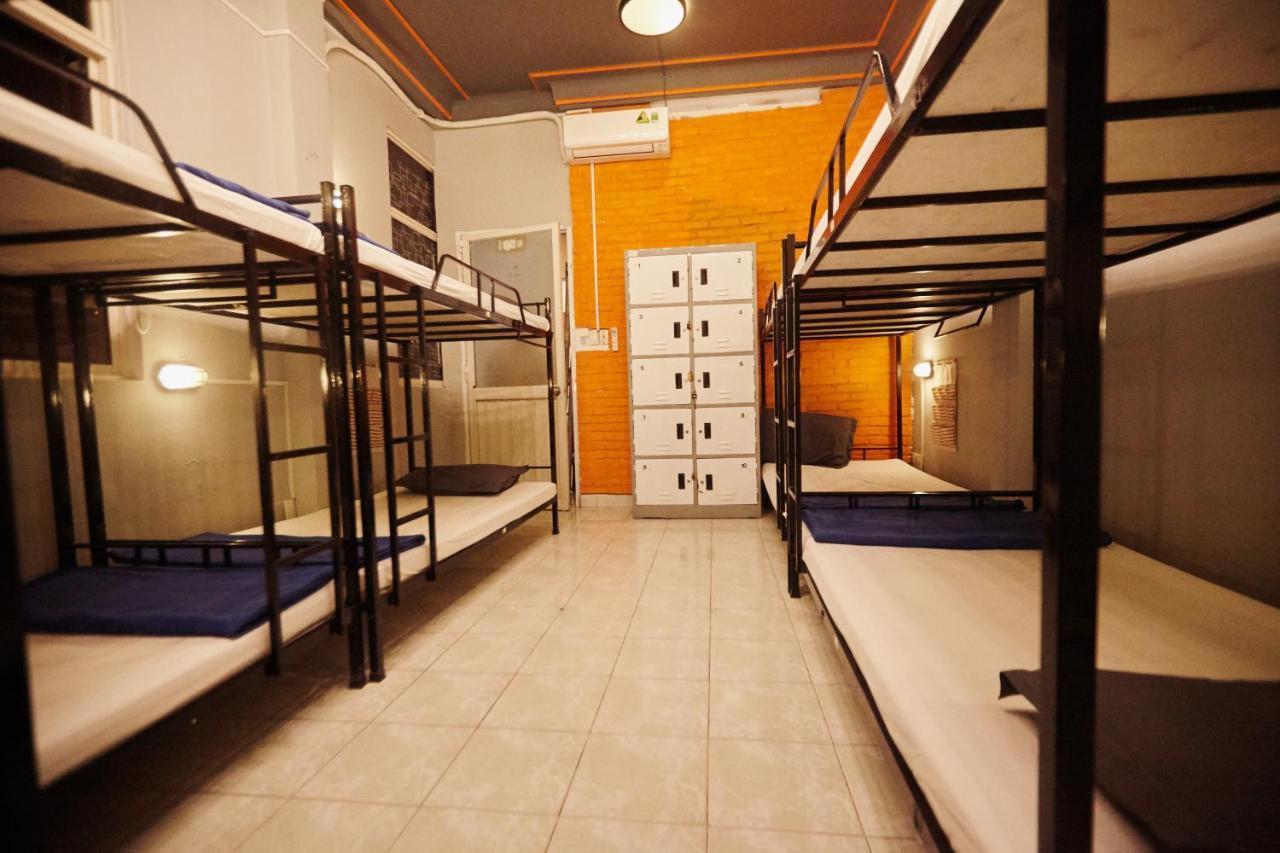 Dream Station - Saigon Hostel Ho Chi Minh City Bagian luar foto